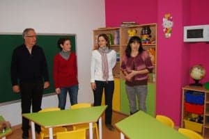 Valentín Ledesma, técnicos y la concejala Mercedes Álvaro. Foto JLP.
