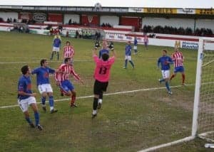 Partido del Barbastro ante el Utebo. Foto Carlos Marco.