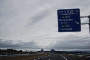 Salida de la autovía a Barbastro por Berbegal. JLP.