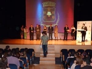 Acto de homenaje a los estudiantes. 