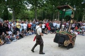 Civi Civiac durante la actuación del Gran Zampano.