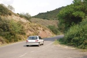 Carretera de acceso a Estadilla desde Barbastro. JLP.