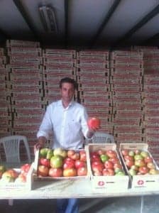 Javier Betorz, presidente de los hortelanos del Alto Aragón.