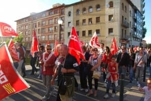 Muchos manifestantes en Monzón. JLP.