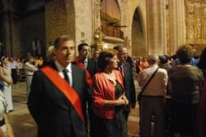 La consejera Broto en la catedral de Barbastro. JLP.