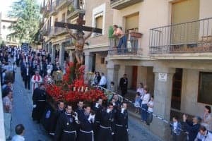 El Crito de la Agonía desciende por Academia Cerbuna. JLP.