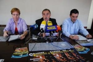 Presentación de los nuevos folletos turísticos. JLP.