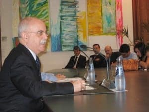Alberto Larraz. 