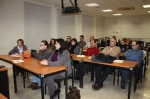 Charla sobre recogida de residuos en el CIE.