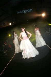 Desfile en Salonovios. 
