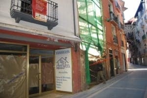 Intervenciones en la calle Hermanos Argensola. JLP.