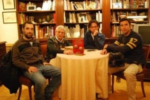 El equipo de Cuarto Milenio con Ángel Gari. JLP.