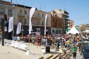 Gran ambiente en la plaza de la Diputación. JLP.