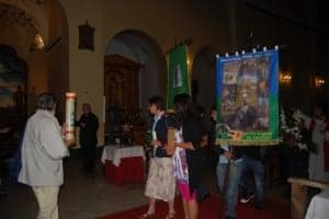 La procesión tuvo lugar por dentro del templo. JLP.