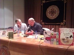 José Antonio Adell conversa con Antón Castro. JLP.