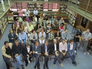 El acto se celebró en la Biblioteca Municipal. JLP.