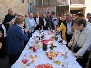 Picoteo en los Escolapios de Barbastro. JLP.