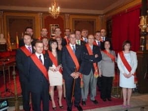 La Corporación Municipal. Rosa González. 