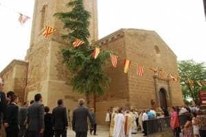 La procesión llegando al templo. JLP.