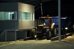 Trabajos nocturnos de vendimia en Pirineos.
