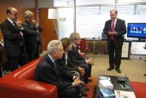 Visita del consjero a Walqa.