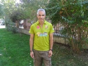 Javier Subías con la camiseta de la prueba. JLP.