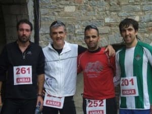 Atletas de Barbastro en Torla.