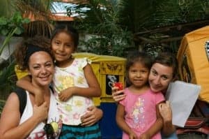 Pili Pardina y Patricia Domper viajaron recientemente a Perú para llevar a cabo acciones humanitaria.