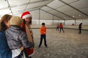 La pista de patinaje sobre hielo, un éxito. JLP.