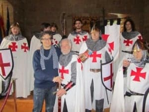 JuanFer Briones junto a los templarios en el castillo de Monzón. JLP.