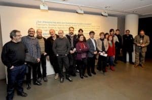 Elisa Sanjuán con los ilustradores. Pablo Otín.