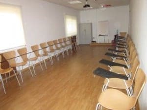 Sala para cursos o talleres. 