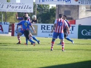 Partido de ida en el Municipal. Ángel Huguet.