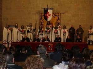 Presentación del libro en la sala capitular del castillo. 