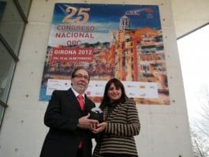 Roberto Pac, presidente de TuHuesca y Ninfa de Castelvi, vicepresidenta de OPC Aragón.
