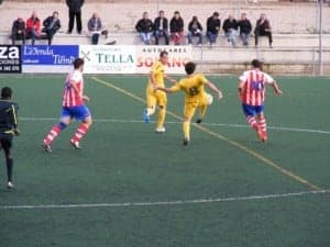 Partido de ida ante el Ejea. Ángel Huguet.
