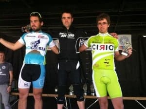 Ciclista de Monzón en el podium.