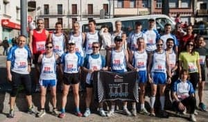 Grupo de corredores de Barbastro en la Media de Sabiñanigo.