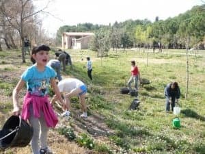 Jornada de voluntarios en la Pinzana. EA.