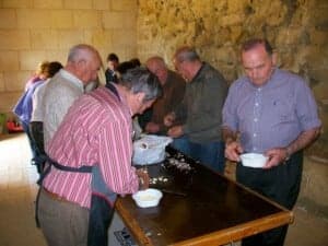 Reparto de comida. 