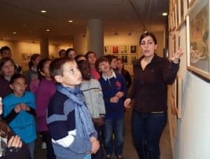 Escolares en su visita a la muestra.