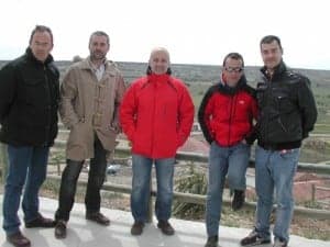 Representantes de CHA junto a los ediles de Berbegal.