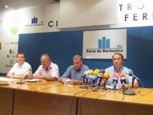 Lobera, Cosculluela y Guiral durante una rueda de prensa. JLP.