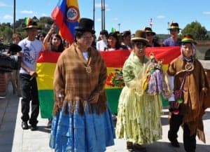 Procesión con la virgen de Urkupina Bolivia.