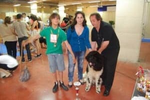 Caruso, el terranova de Luis Gállego se llevó el primer premio en cachorros. JLP.