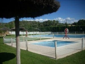 Piscinas de Estada recién acondicionadas.