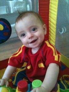"Espero que a nuestro Bubu le apasione tanto o más el fútbol como a mi padre, al que quisiera dedicarle este artículo".