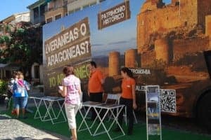 El autobús de turismo de Aragón en el Matadero. José Luis Pano. 