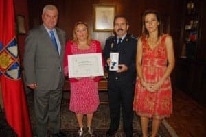 Entrega de la medalla. José Luis Pano.