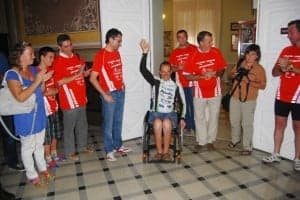Ballesteros a su llegada al Ayuntamiento. JLP. Ballesteros a su llegada al Ayuntamiento. JLP.